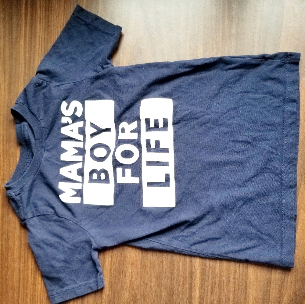 SOLD|| Mama's Boy toddler Tee